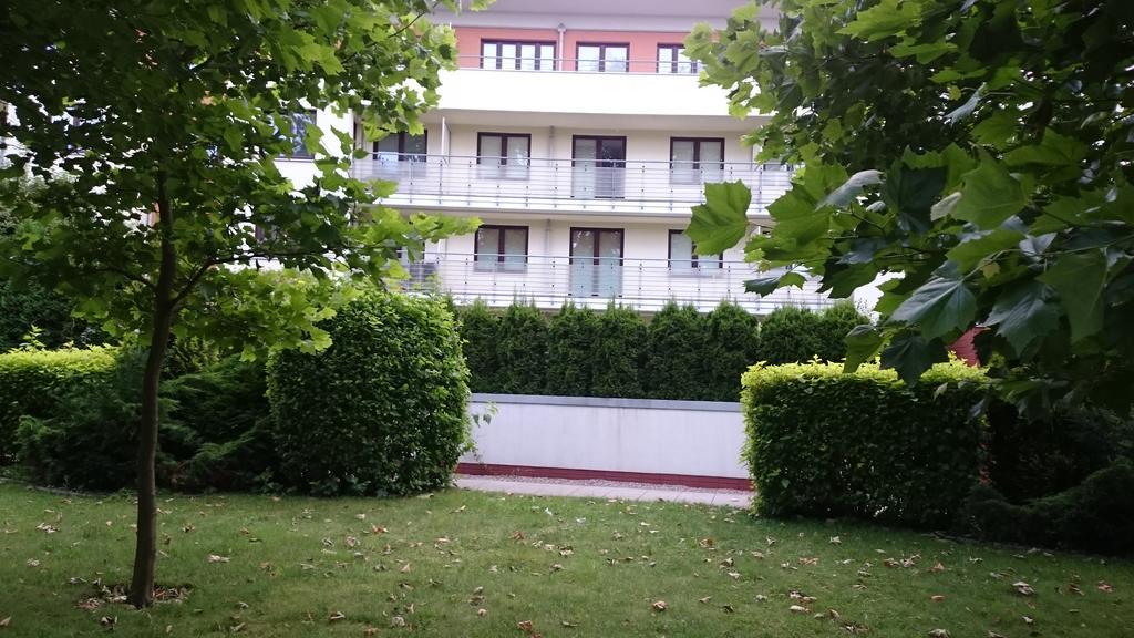 Apartament z Ogrodem Zielone Tarasy Kolberg Exterior foto