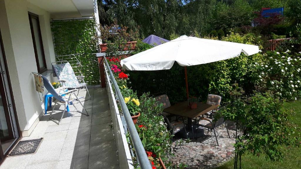 Apartament z Ogrodem Zielone Tarasy Kolberg Exterior foto